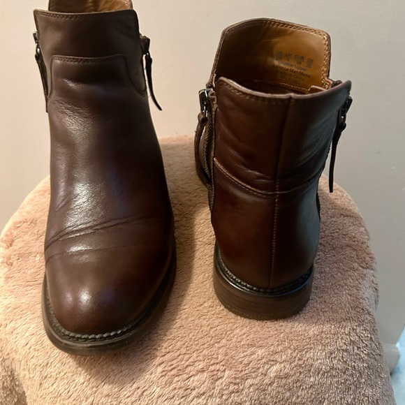 Franco Sarto Halford Ankle Boot - Picture 2 of 5